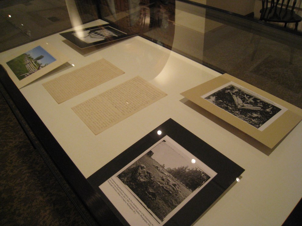 Images and manuscripts describing the Sisetrs journey to Gettysburg